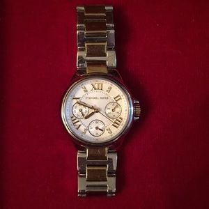 💕Michael Kors two tone roman numeral watch